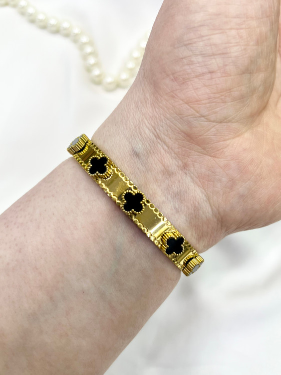 دستبند زنانه ونکلیف با مرواریدهای مشکی و طرح چهار برگ،لوکس و ظریف