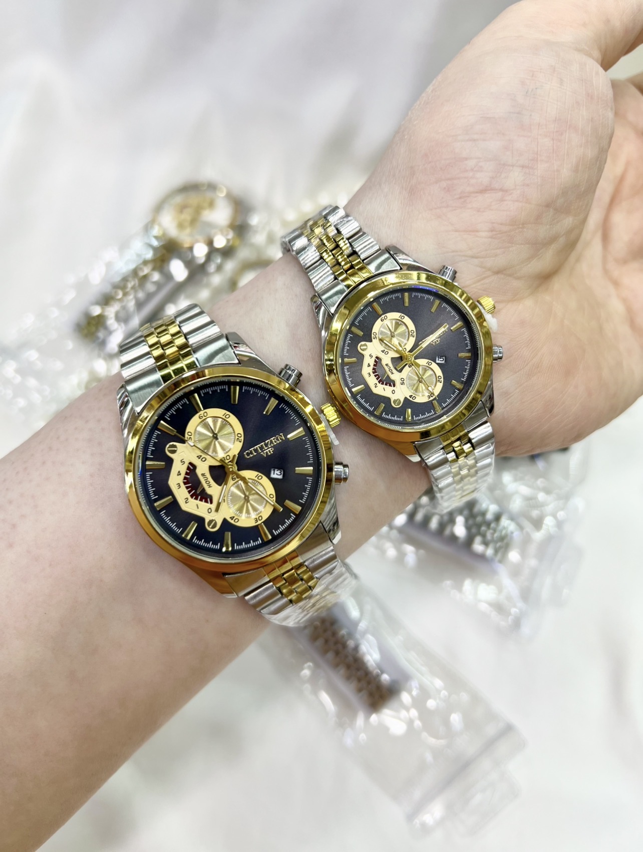 ست ساعت مچی سیتیزن vipزنانه و مردانه با رنگبندی سفید و طلایی و مشکی و سفید طلایی