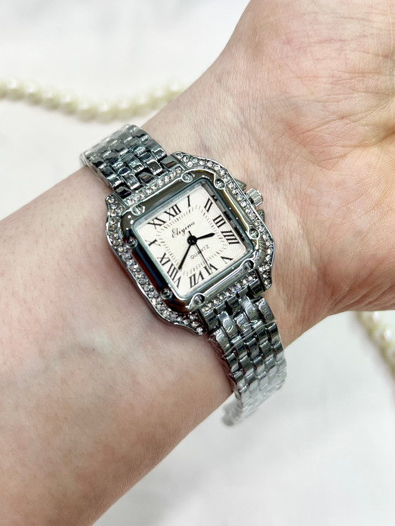 ساعت مچی زنانه الینا رنگ نقره ای نگین دار کوارتز