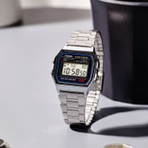 ساعت کاسیو کلاسیک نوستالژی با صفحه دیجیتال lcdو بند استیل نقره ای