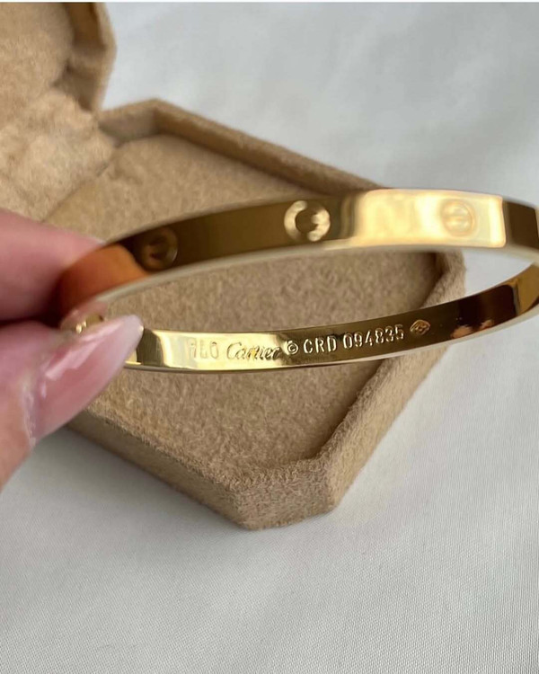 دستبند کارتیه لاو استیل طلایی شیک