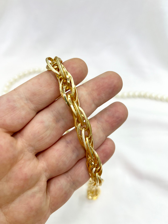 گردنبند زنجیری مشابه طلای بافت دار