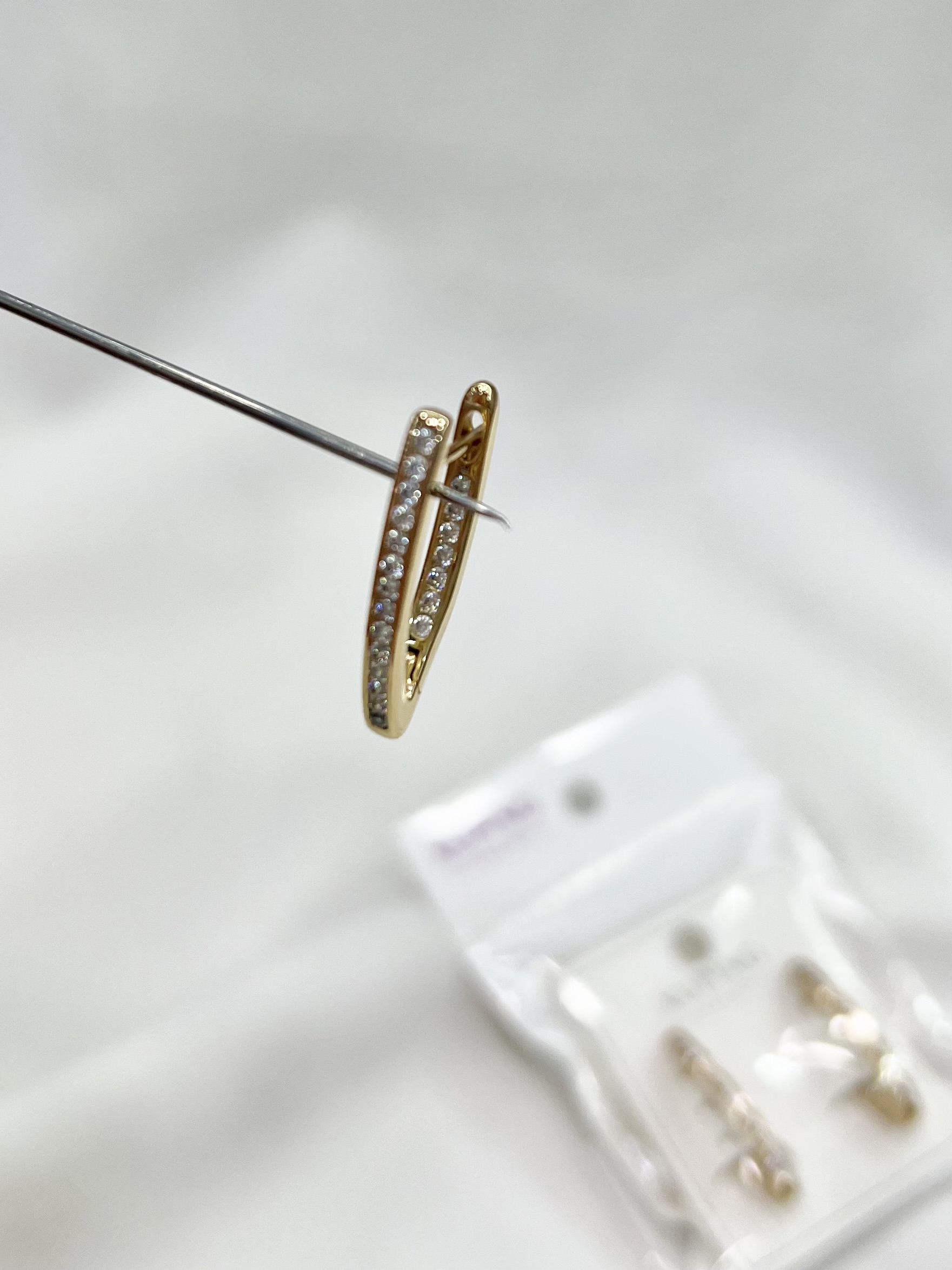 گوشواره حلقه ای نگین دار طلایی ژوپینگ XUPING با روکش ۱۸ عیار