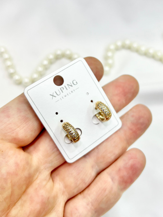 گوشواره کلیپسی ژوپینگ طلایی نگین دار چفتی بدون نیاز به سوراخ گوش